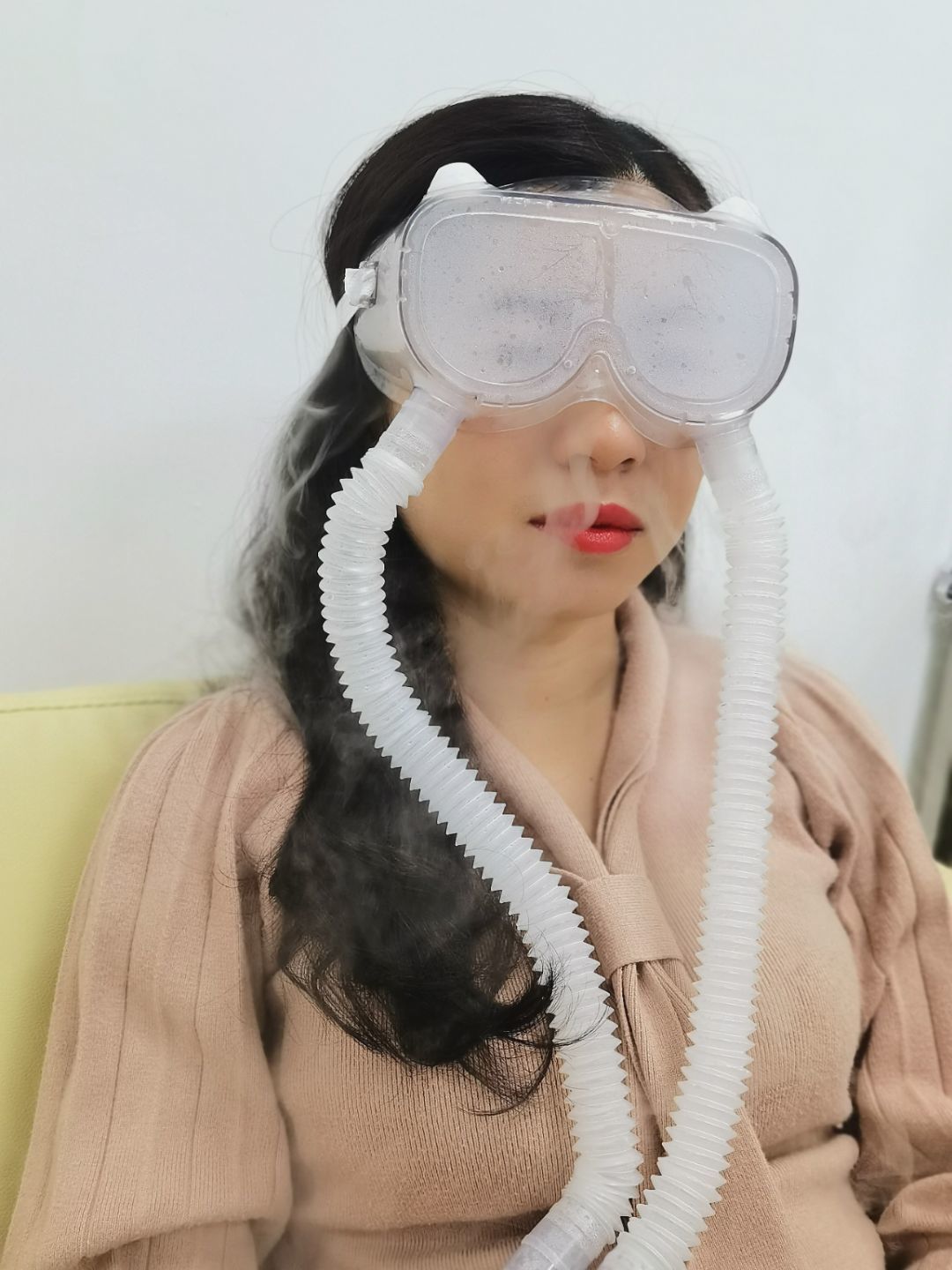 眼睛干澀、疲倦、刺痛……注意了！“干眼癥”可能找上你了！